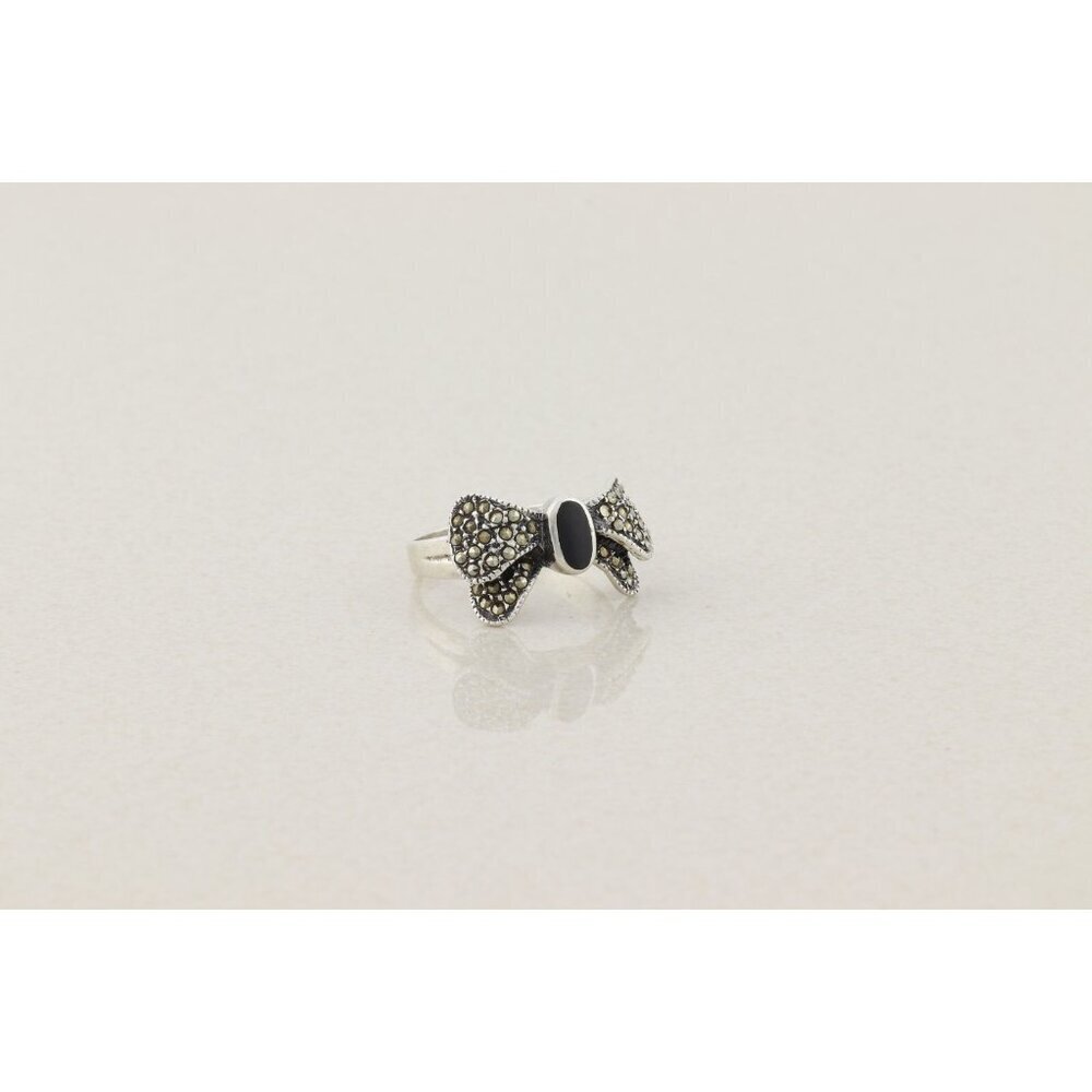 Sterling Silver Onyx and Marcasite Bow Ring Size 8 1/4 - Picture 6 of 7